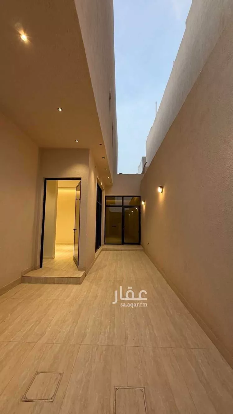 دور للبيع في شارع فيصل البقمي, حي ضاحية نمار, مدينة الرياض, منطقة الرياض صورة 4