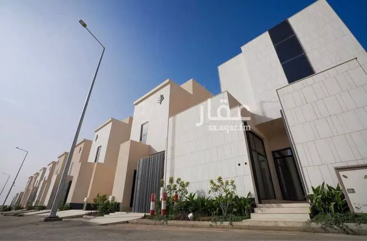 دور للبيع في شارع فيصل البقمي, حي ضاحية نمار, مدينة الرياض, منطقة الرياض صورة 2