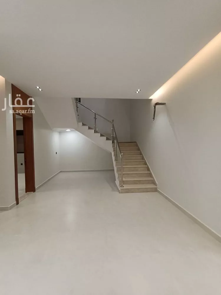 فيلا للبيع في شارع مدركه بن الياس, حي الرحمانية, مدينة جدة, منطقة مكة المكرمة صورة 2