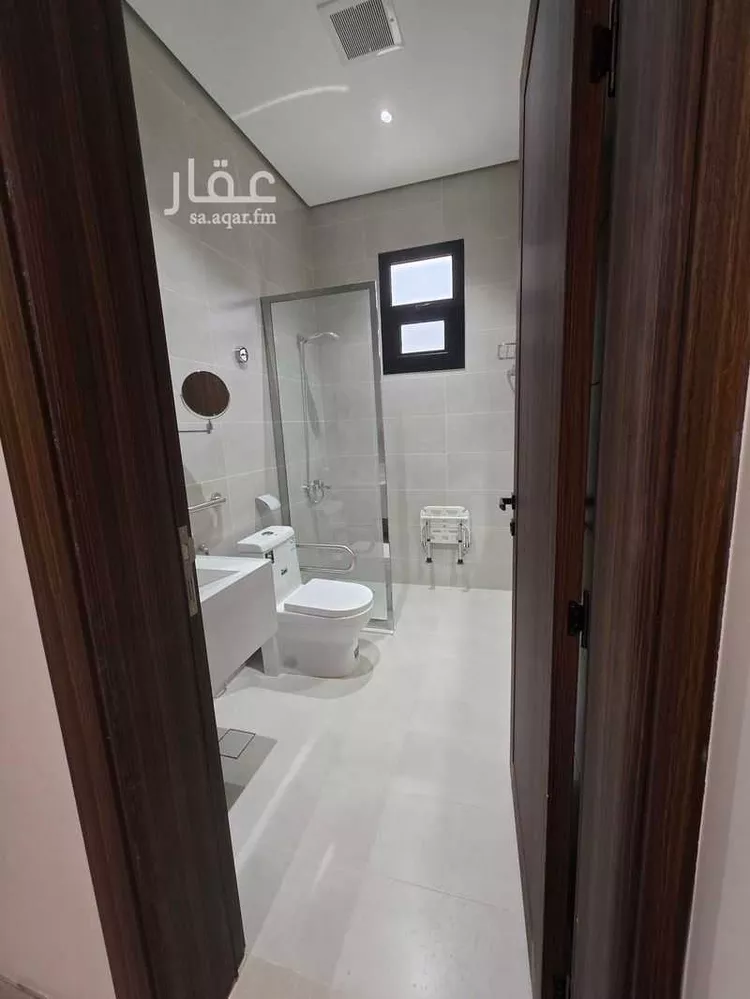 شقة للإيجار في شارع ابن شاكر, حي الروضة, مدينة نجران, منطقة نجران 7