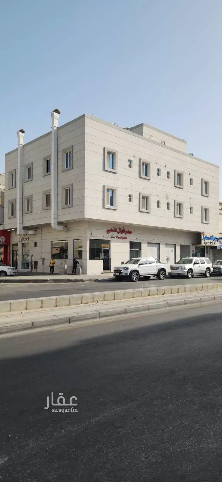 عمارة للبيع في شارع العاشر, حي الثقبة, مدينة الخبر, المنطقة الشرقية