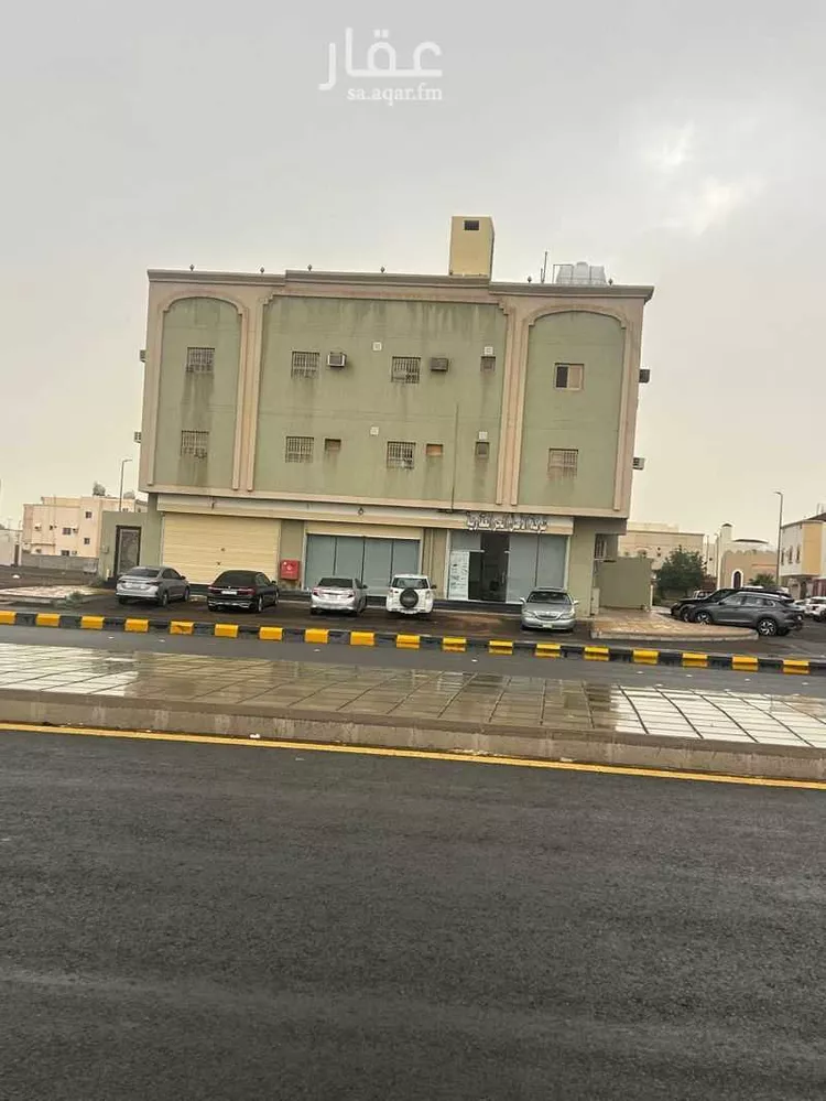 عمارة للبيع في شارع محمد بن احمد بن حماد, حي الرانوناء, مدينة المدينه المنوره, منطقة المدينة المنورة صورة 2