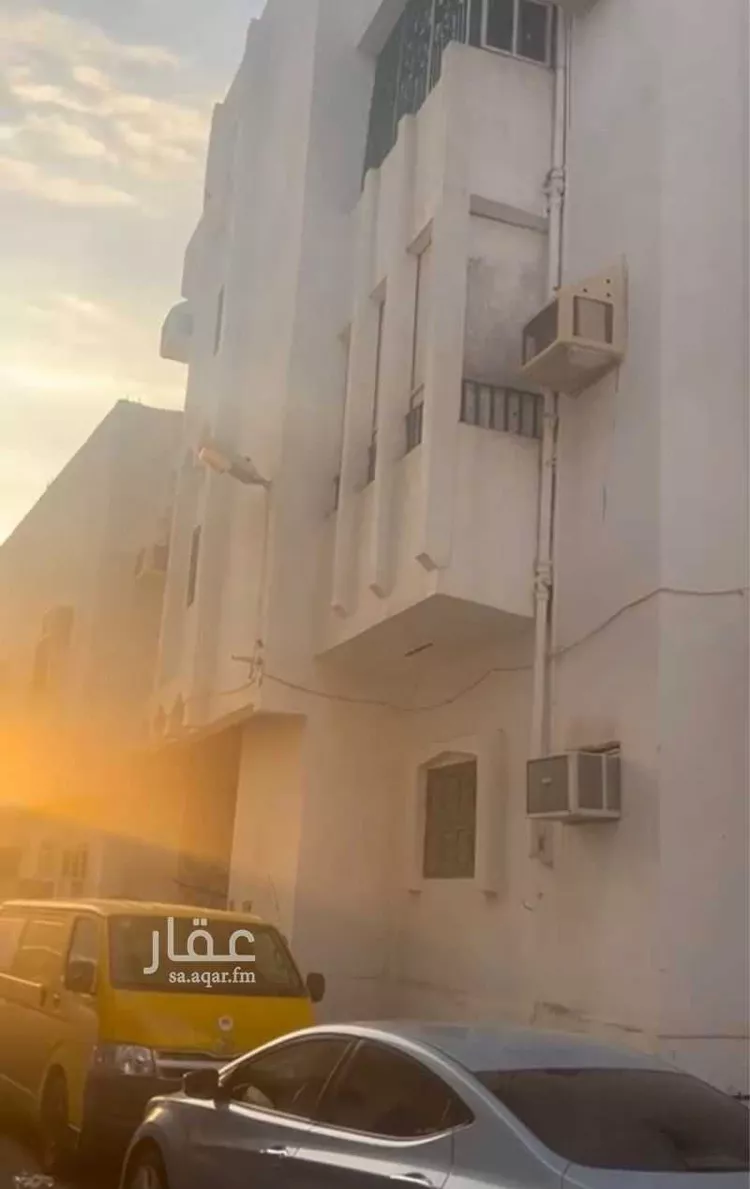 عمارة للبيع في شارع عمرو ابن ام مكتوم, حي المغيسلة, مدينة المدينه المنوره, منطقة المدينة المنورة