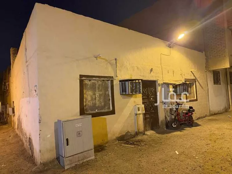 Floor for Sale in Medina Al Mughislah