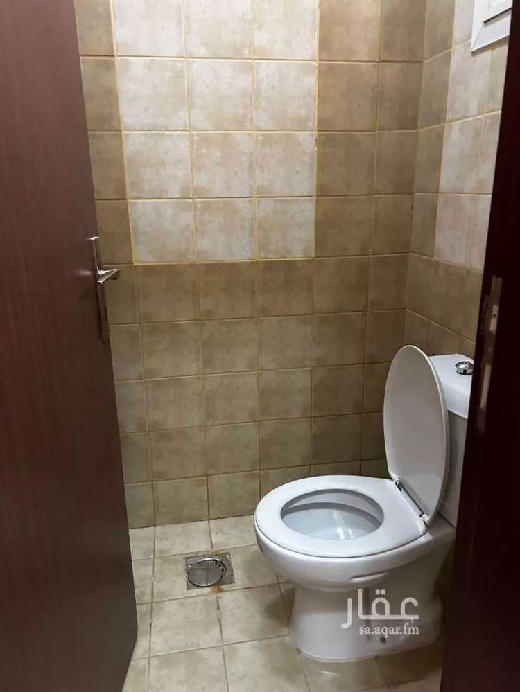 فيلا للإيجار في شارع علي ابن حسان, حي الرانوناء, مدينة المدينة المنورة, منطقة المدينة المنورة صورة 3