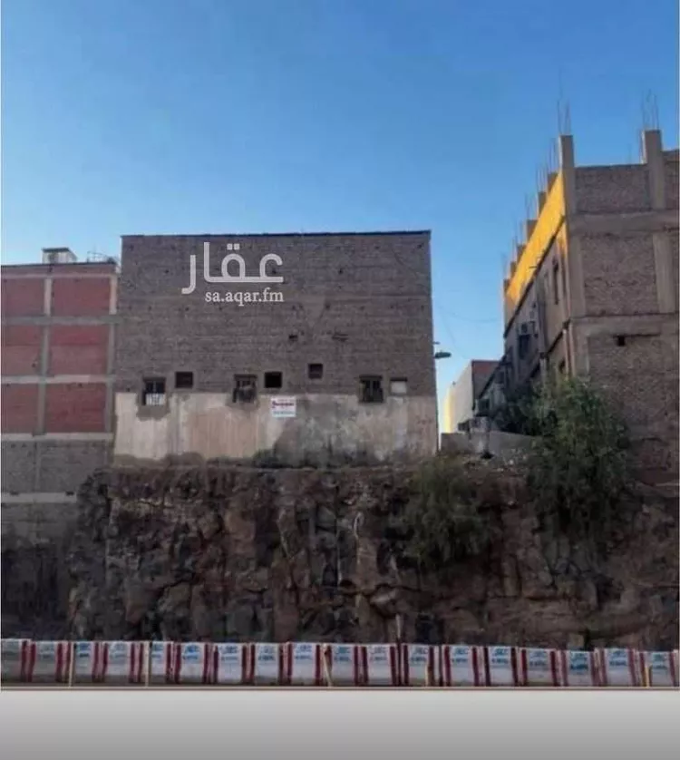 عمارة للبيع في شارع الامير عبدالمجيد بن عبدالعزيز, حي الدويمة, مدينة المدينه المنوره, منطقة المدينة المنورة صورة 2