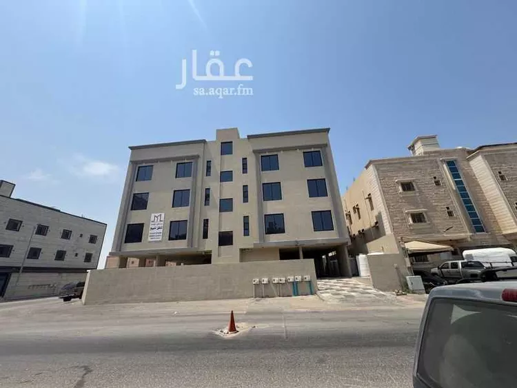 شقة للبيع في شارع بهاء الدين بن شداد, حي النور, مدينة الدمام, المنطقة الشرقية صورة 2