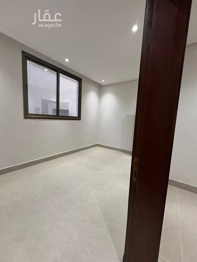 دور للبيع في شارع ابي زكريا المؤدب, حي السويدي الغربي, مدينة الرياض, منطقة الرياض صورة 4