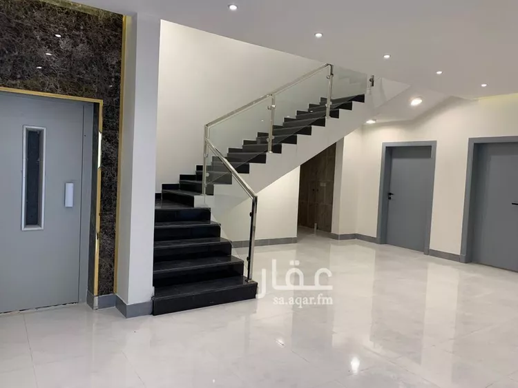 فيلا للبيع في شارع زيد بن ابي اوفي بن خالد, حي الظرفة, مدينة خميس مشيط, منطقة عسير صورة 3
