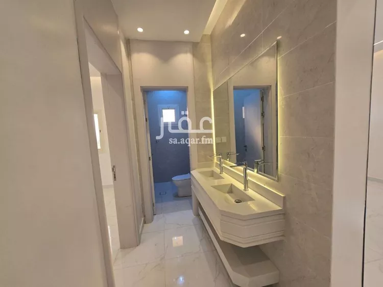 شقة للبيع في شارع ابو الشمقمق, حي السويس 1, مدينة جازان, منطقة جازان صورة 4