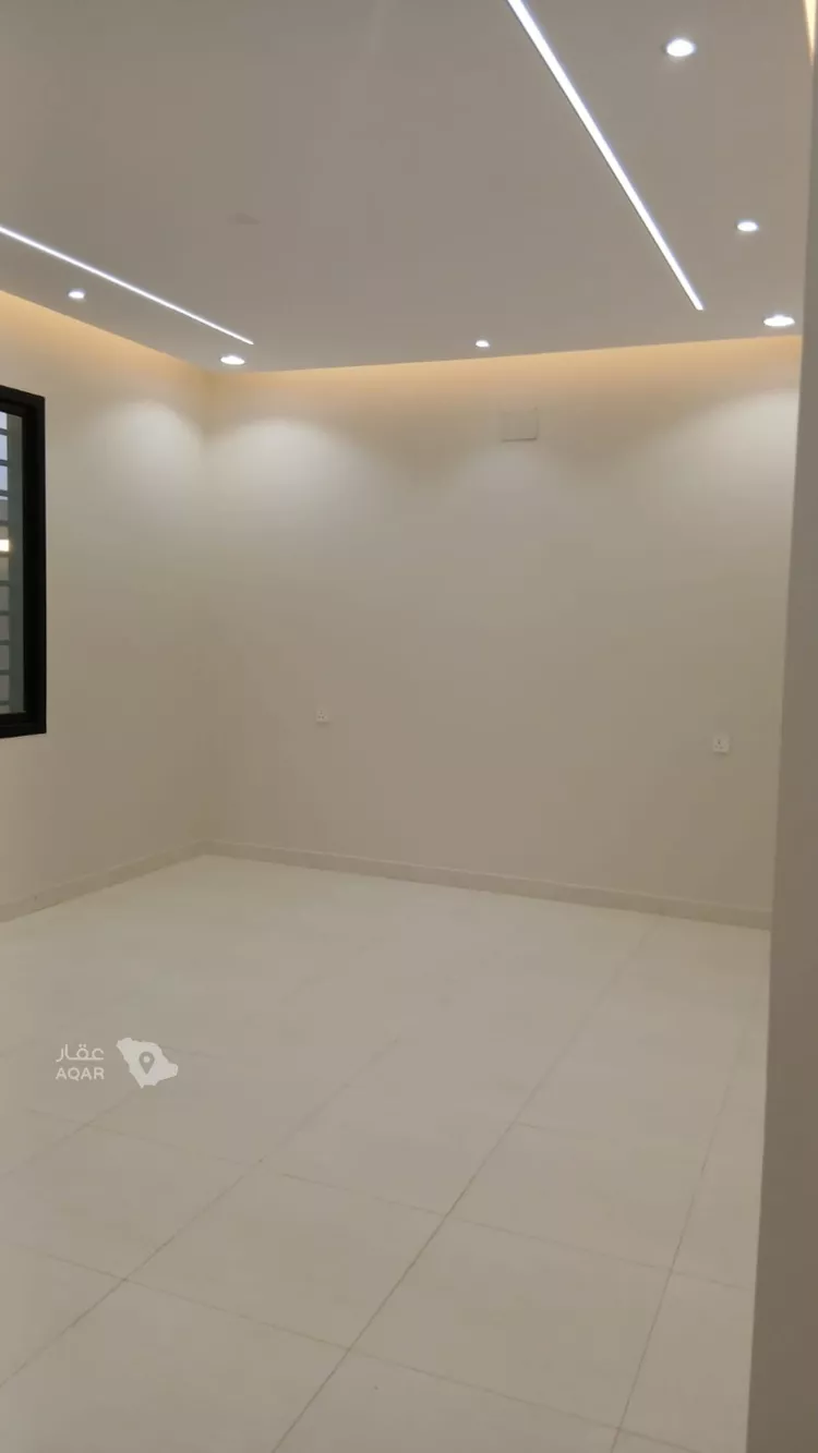 Apartment for Sale in Khamis Mushait Al Moosa Subdivision 8
