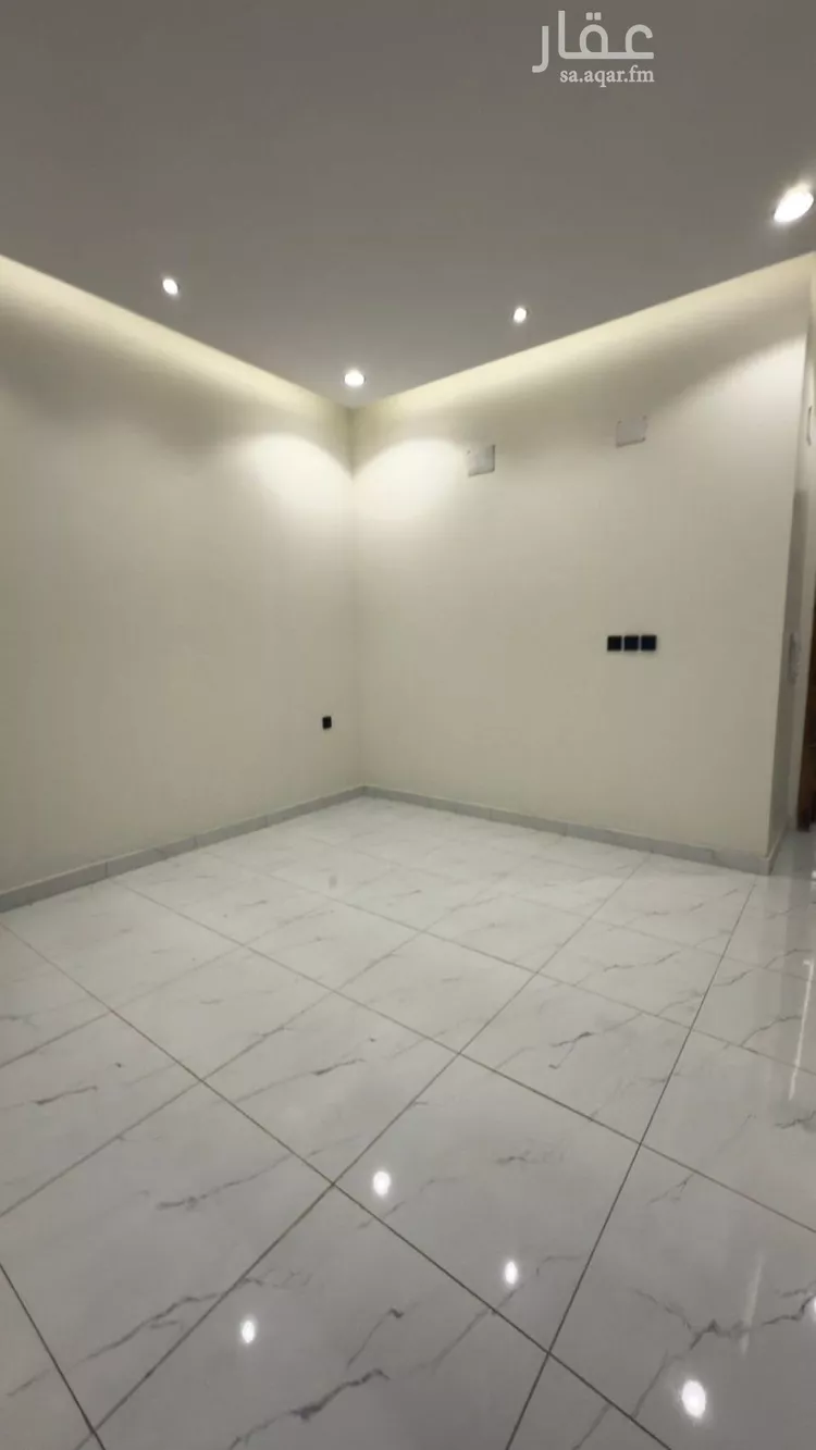 شقة للبيع في شارع ريع القطاع, حي الروابي, مدينة ابها, منطقة عسير صورة 4