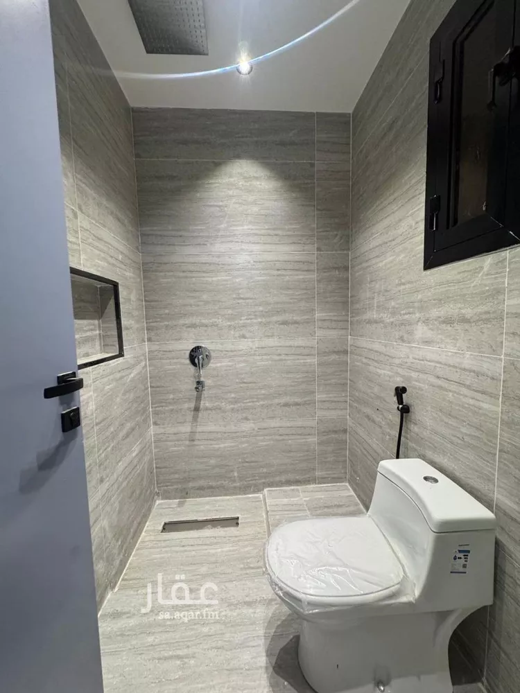 فيلا للبيع في شارع 101-  بره بنت الحارث المصطلقية, حي الروضة, مدينة أبو عريش - أبو عريش, منطقة جازان صورة 3