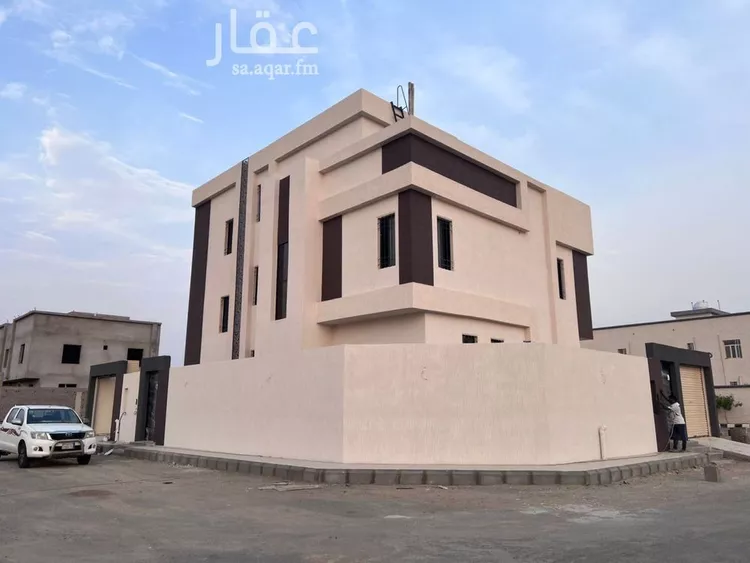 شقة للبيع في شارع المروج 36, حي المروج, مدينة صامطة, منطقة جازان صورة 4
