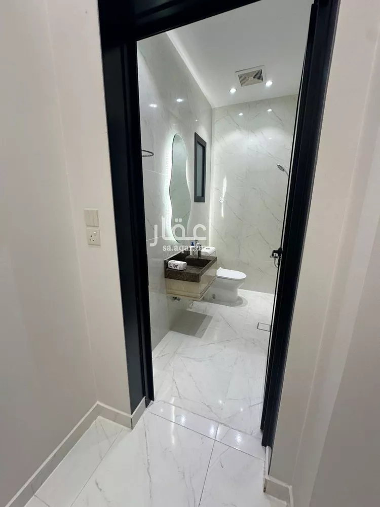 شقة للبيع في شارع 47 د, حي المطار, مدينة جازان, منطقة جازان صورة 5