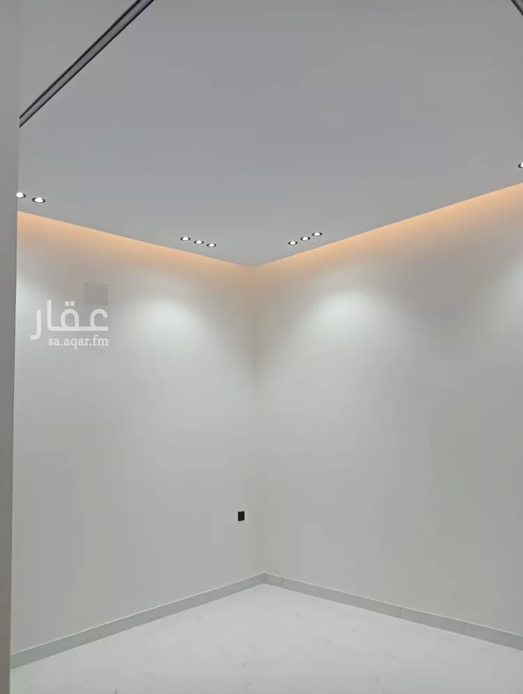 شقة للبيع في شارع الرشادشي, حي الزهور, مدينة أبها, منطقة عسير صورة 5