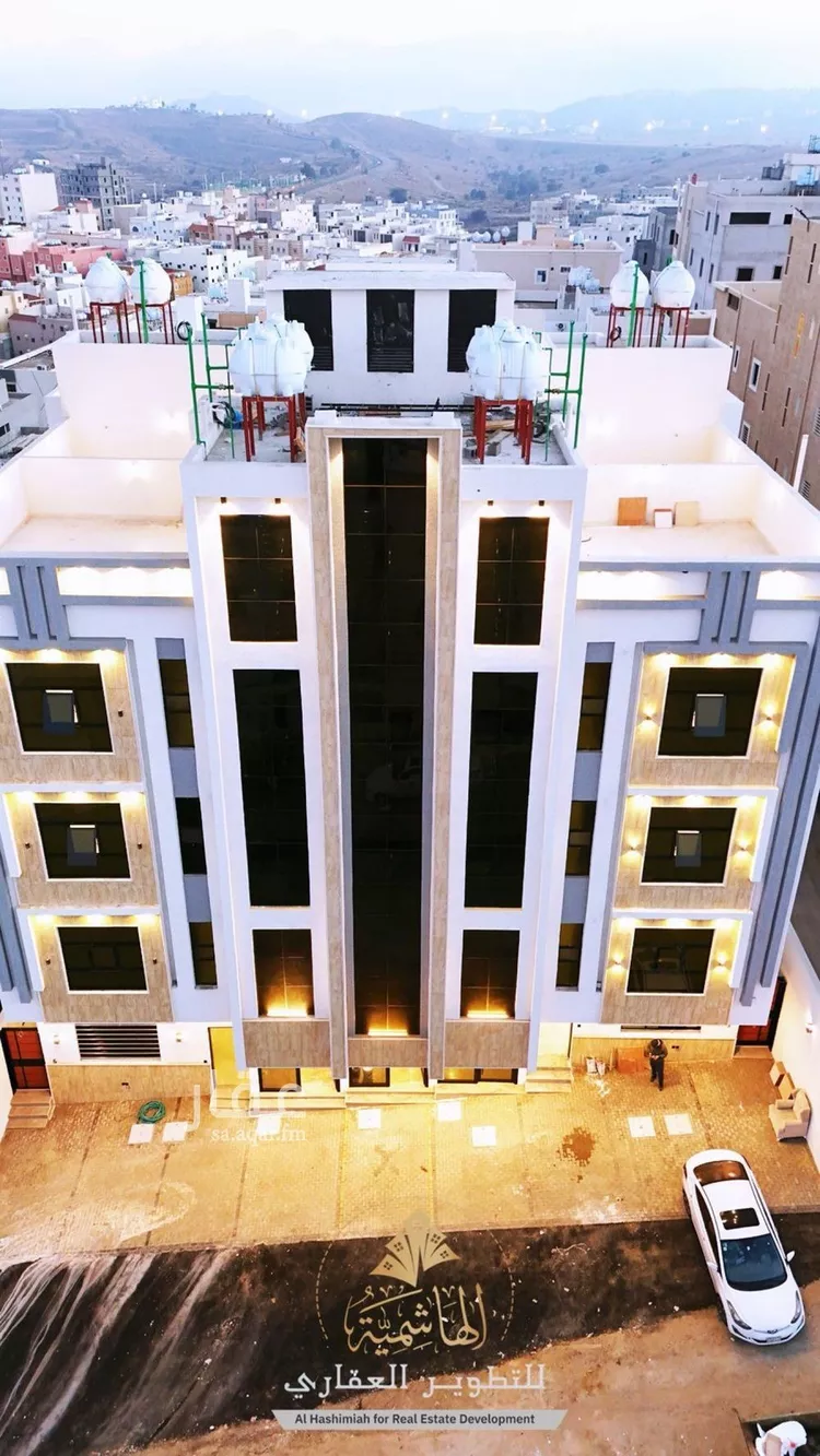 شقة للبيع في شارع الشلفاء, حي الروابي, مدينة أبها, منطقة عسير صورة 2