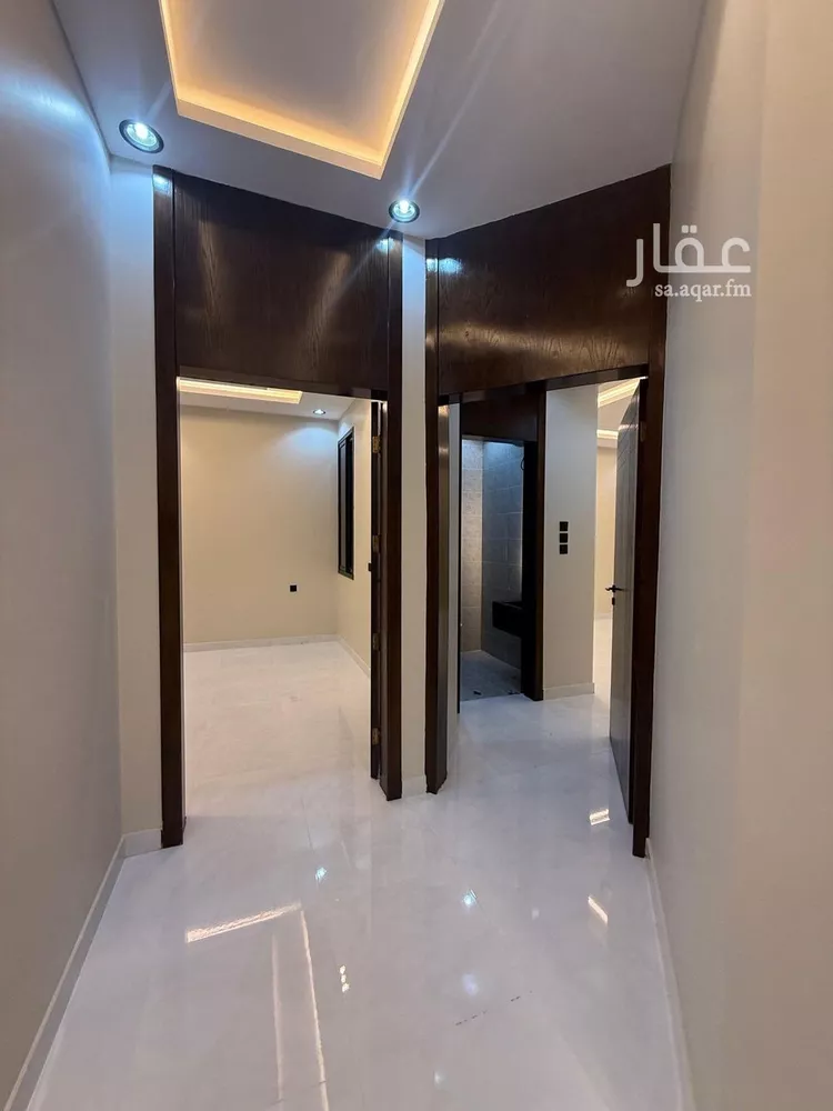 شقة للبيع في شارع خارجه ابن عبدالمنذر, حي الشرف, مدينة خميس مشيط, منطقة عسير صورة 2
