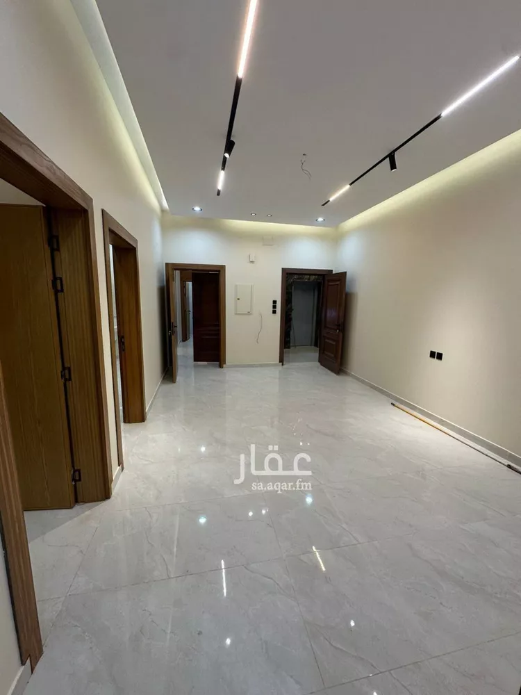 شقة للبيع في شارع أحمد عبد الله الفاسي, حي السويس 2, مدينة جازان, منطقة جازان