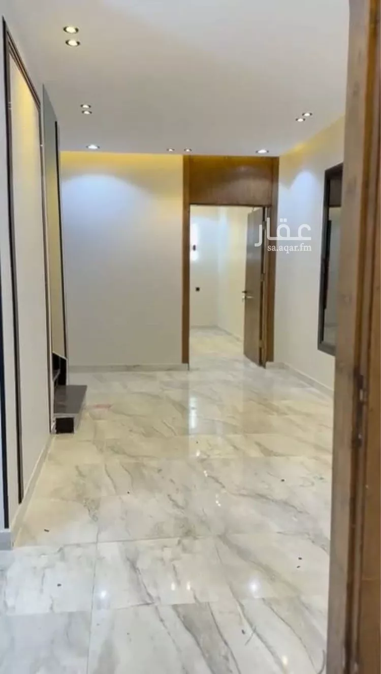 فيلا للبيع في شارع انيس ابن قتادة, حي المعترض, مدينة الطائف, منطقة مكة المكرمة صورة 3