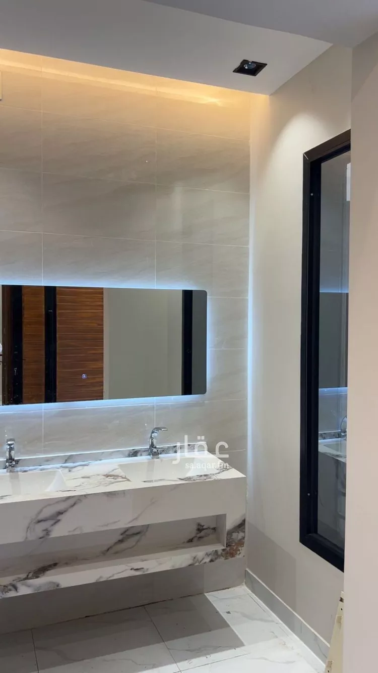 فيلا للبيع في شارع الملك فيصل بن عبدالعزيز, حي السلام, مدينة صامطة, منطقة جازان صورة 5