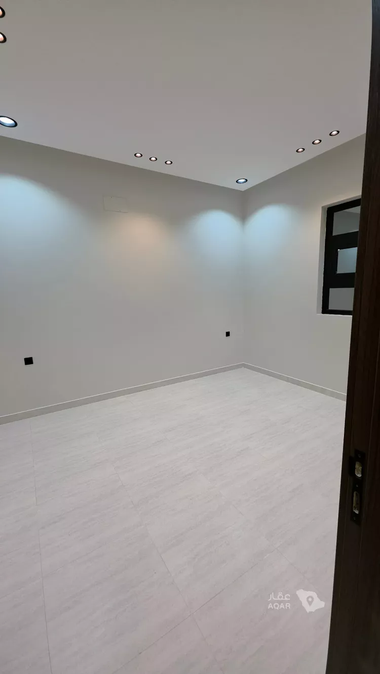 فيلا للبيع في شارع ابي بكر الصفي, حي اليرموك, مدينة خميس مشيط, منطقة عسير 11