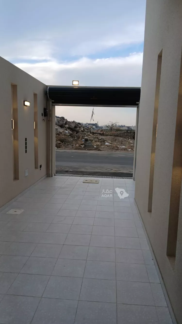 Apartment for Sale in Khamis Mushait Al Moosa Subdivision 9