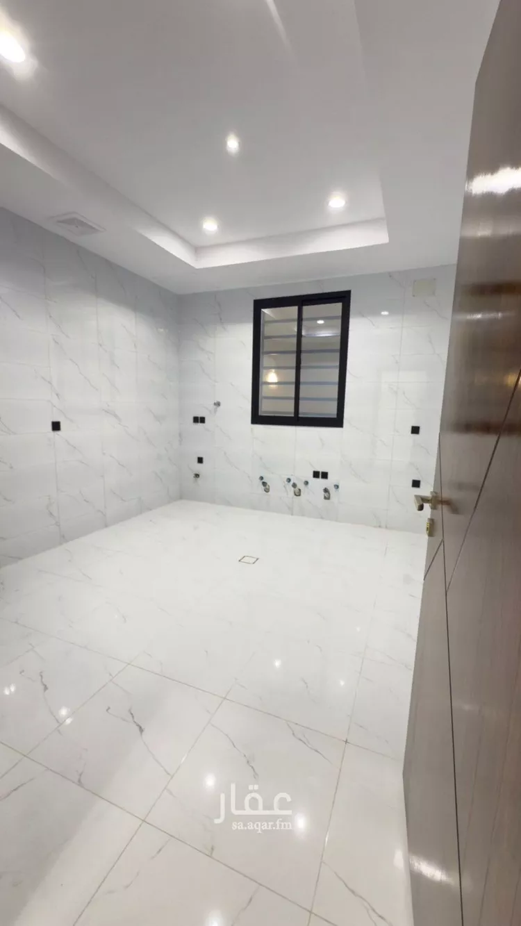 شقة للبيع في شارع ريع القطاع, حي الروابي, مدينة ابها, منطقة عسير صورة 3