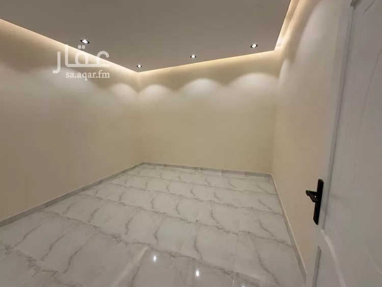 شقة للبيع في شارع الأبرار, حي الأخضر, مدينة تبوك, منطقة تبوك صورة 3