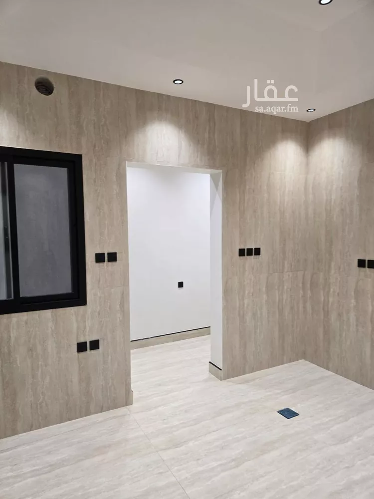 فيلا للبيع في شارع ابن العميد, حي المعمورة, مدينة خميس مشيط, منطقة عسير صورة 4