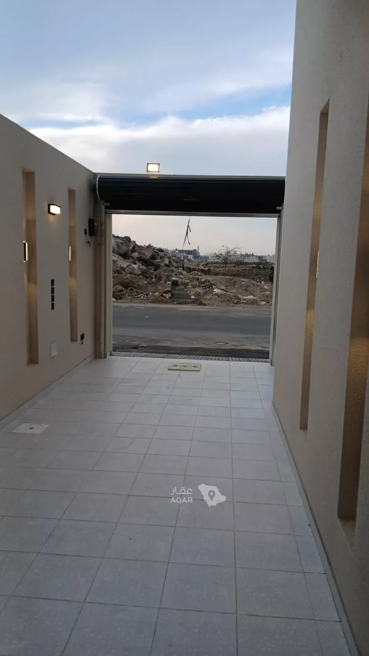 فيلا للبيع في شارع ابي اسحاق الشيبي, حي الوسام, مدينة خميس مشيط, منطقة عسير 8