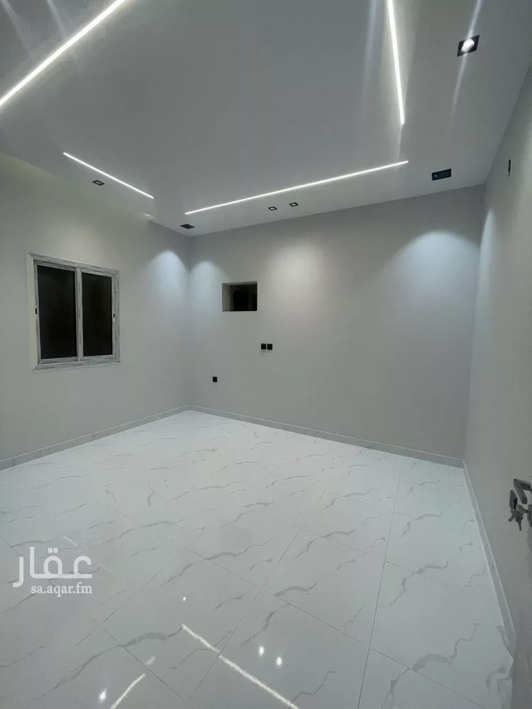دور للبيع في شارع ابو الدر الرومي, حي السويس 1, مدينة جازان, منطقة جازان صورة 4