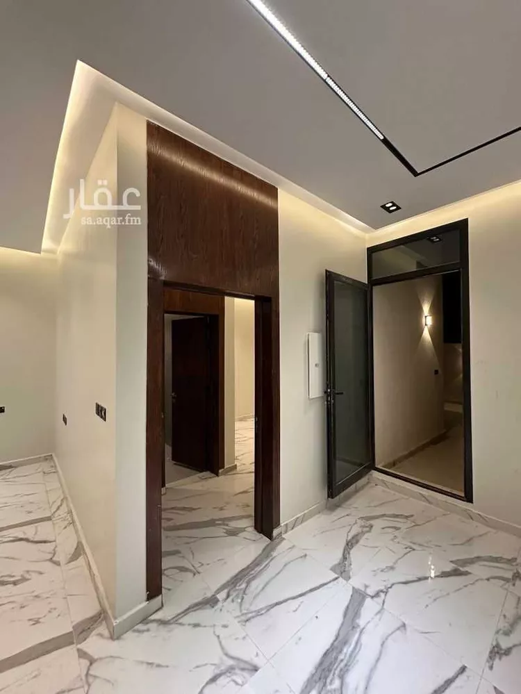 Floor for Sale in Riyadh Al Janadriyah صورة 4