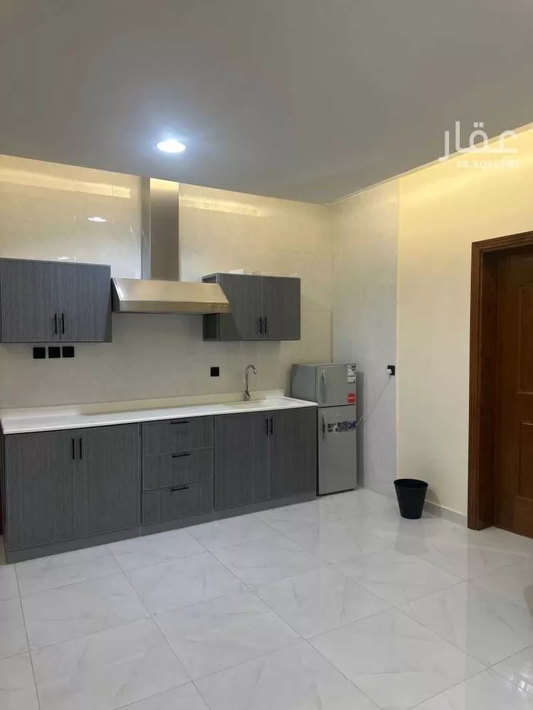 شقة للإيجار في شارع شارع المبارك بن الاثير, حي الضباب, مدينة الجبيل, المنطقة الشرقية صورة 3