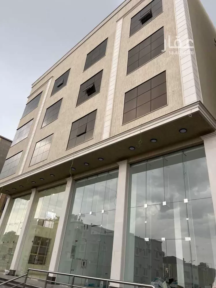 عمارة للبيع في شارع شارع عمرو بن الجموح, حي البديع, مدينة ابها, منطقة عسير صورة 3
