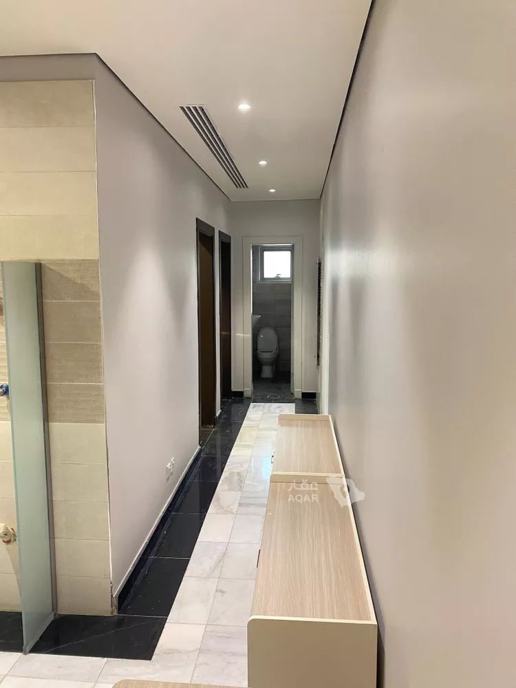 Commercial Office for Rent in Riyadh As Sulimaniyah 7