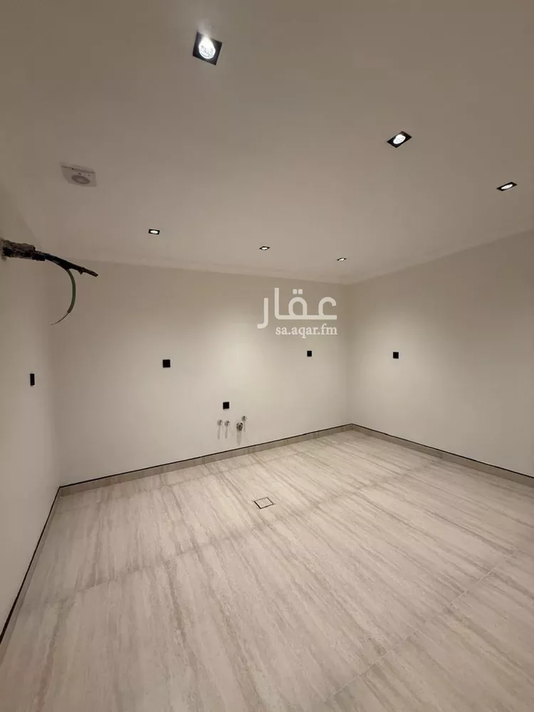 فيلا للبيع في شارع عبد الواحد بن جديد, حي الياقوت, مدينة جدة, منطقة مكة المكرمة صورة 5