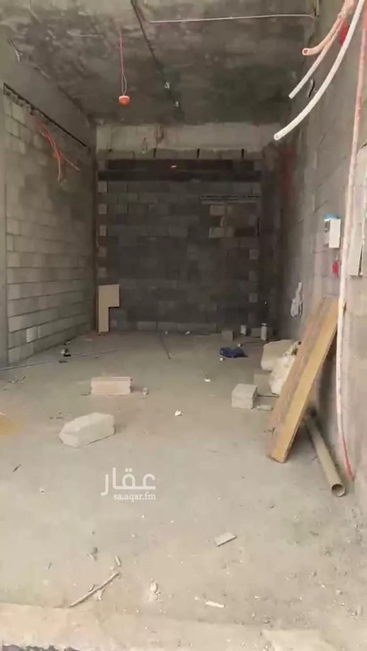 Shop for Rent in Riyadh Al Arid صورة 2