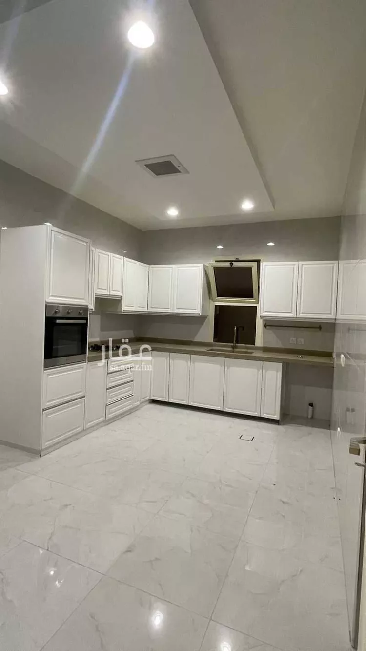 Floor for Rent in Riyadh Al Qirawan