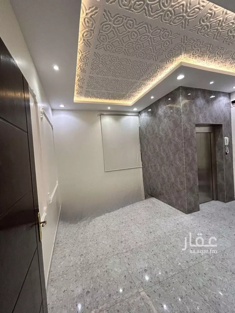 فيلا للبيع في شارع طريف بن عبدالله, حي الرمال, مدينة الرياض, منطقة الرياض صورة 4