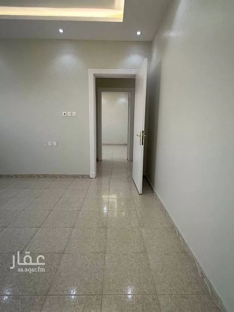 شقة للإيجار في شارع آل داود, حي الحمراء, مدينة الرياض, منطقة الرياض
