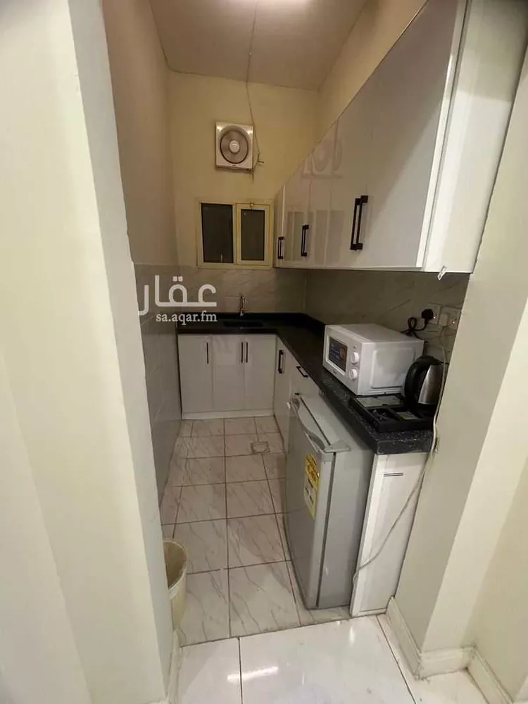 شقة للإيجار في شارع بعلبك, حي غرناطة, مدينة الرياض, منطقة الرياض صورة 3
