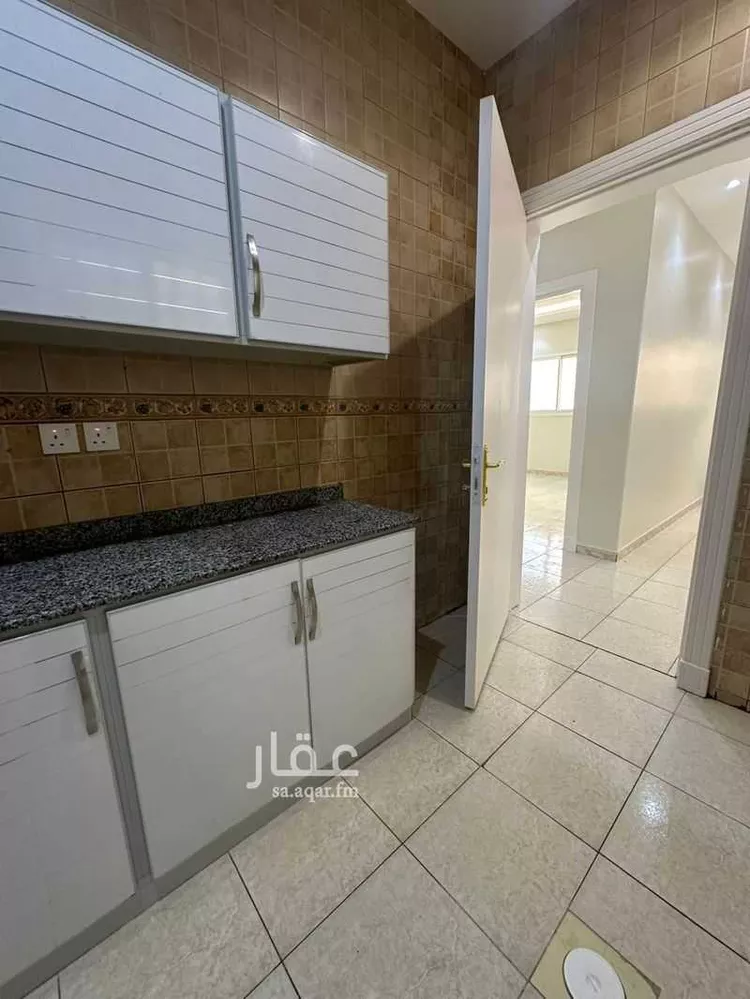 شقة للإيجار في شارع آل داود, حي الحمراء, مدينة الرياض, منطقة الرياض صورة 3