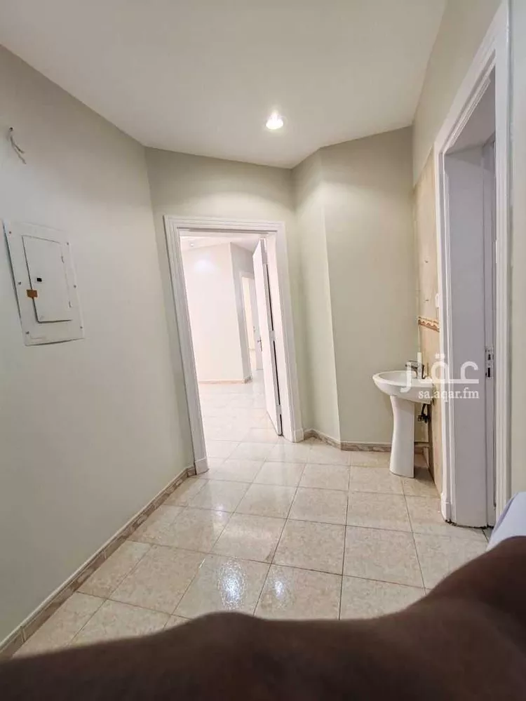 شقة للإيجار في شارع آل داود, حي الحمراء, مدينة الرياض, منطقة الرياض صورة 3