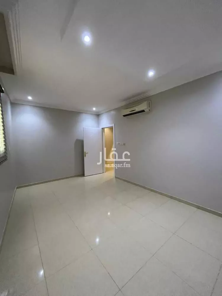 شقة للإيجار في شارع بحر العرب, حي إشبيلية, مدينة الرياض, منطقة الرياض صورة 5
