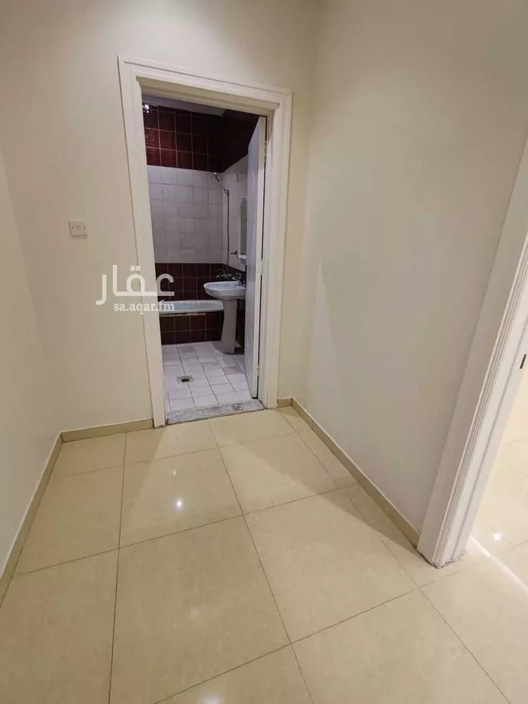 شقة للإيجار في شارع بحر العرب, حي إشبيلية, مدينة الرياض, منطقة الرياض صورة 4