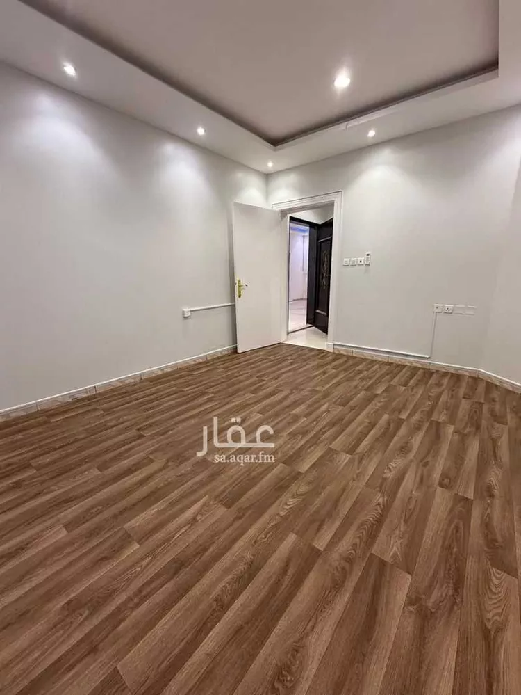 شقة للإيجار في شارع آل داود, حي الحمراء, مدينة الرياض, منطقة الرياض صورة 3