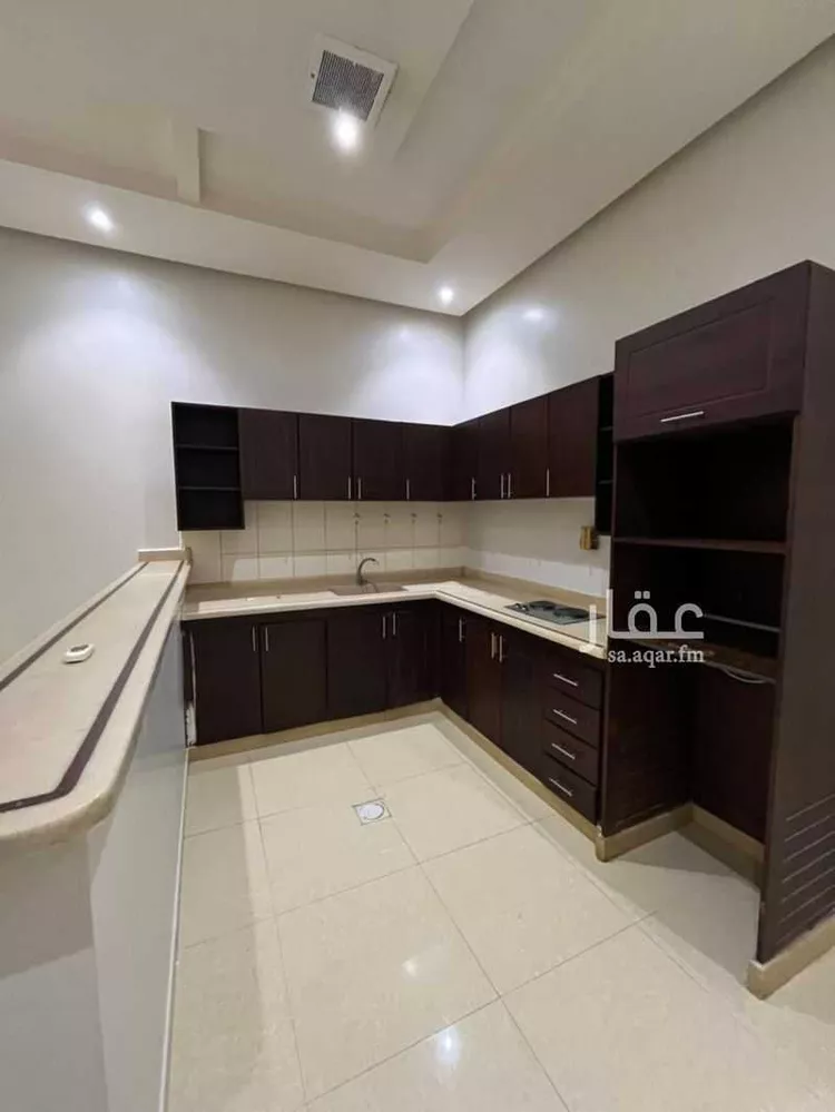 شقة للإيجار في شارع بحر العرب, حي إشبيلية, مدينة الرياض, منطقة الرياض صورة 3