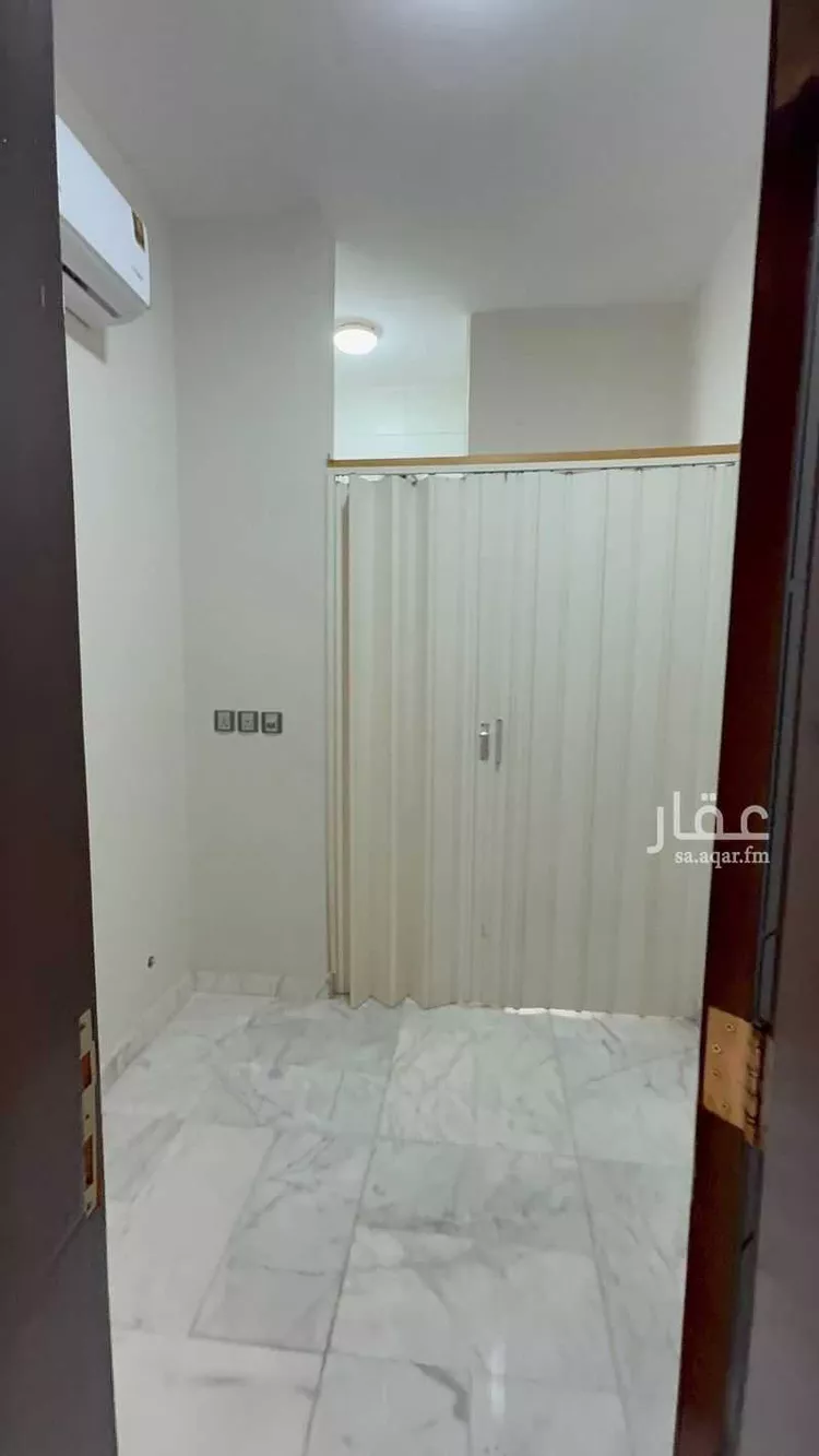 شقة للإيجار في شارع العمده, حي العزيزية, مدينة جدة, منطقة مكة المكرمة صورة 2