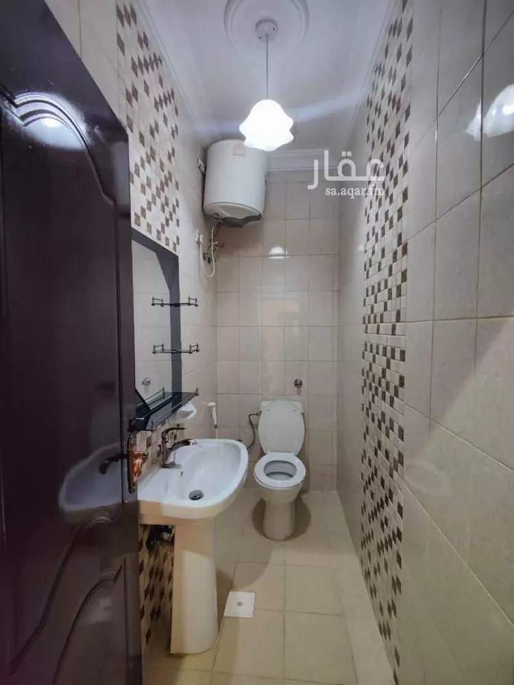 شقة للإيجار في شارع المستشار, حي العزيزية, مدينة جدة, منطقة مكة المكرمة صورة 3